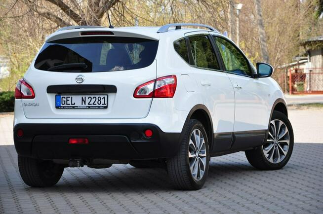Nissan Qashqai 2,0 Benz 140KM 4x4 Xenon Skóry Navi Kamera Panorama Alufelgi PDC z DE