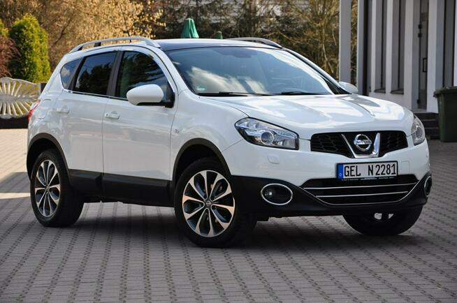 Nissan Qashqai 2,0 Benz 140KM 4x4 Xenon Skóry Navi Kamera Panorama Alufelgi PDC z DE
