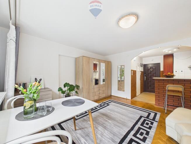 Kawalerka 27 m² Centrum Warszawy I Chmielna 106B