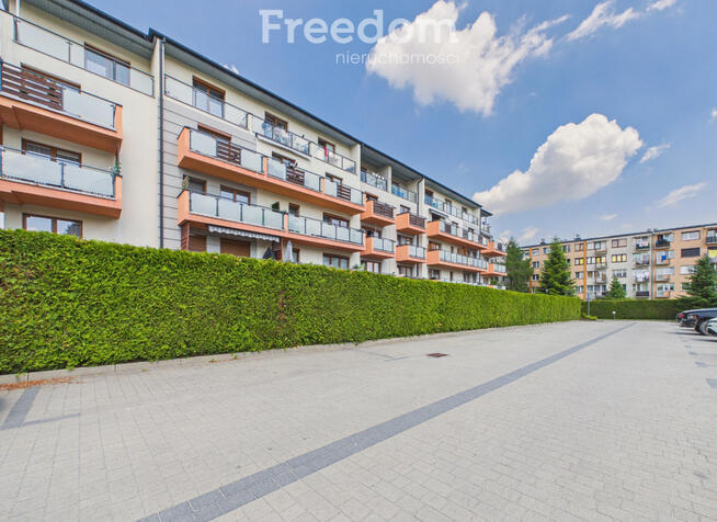 Mieszkanie na Os. Słonecznym z parkingiem, balkon