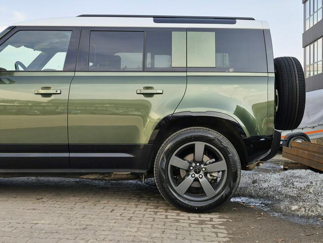 Range Rover Defender 3.0D I6 250KM AWD Auto X-Dynamic HSE 110 / DEMO