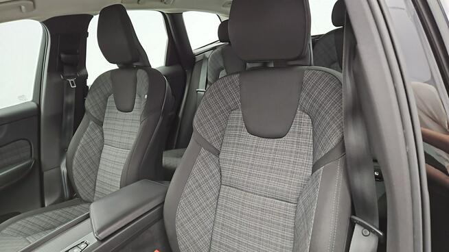 Volvo XC 60 B5 B AWD Core aut ! Z Polskiego Salonu ! Faktura Vat !
