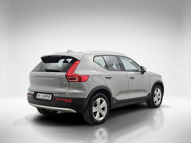 Volvo XC 40 T2 Core aut ! Z Polskiego Salonu ! Faktura Vat !