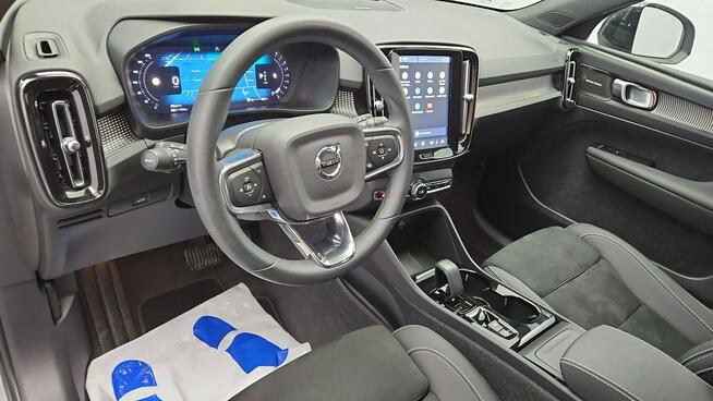 Volvo XC 40 B3 Plus Dark aut ! Z Polskiego Salonu ! Faktura Vat !