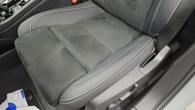 Volvo XC 40 B3 Plus Dark aut ! Z Polskiego Salonu ! Faktura Vat !