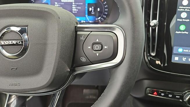 Volvo XC 40 B3 Plus Dark aut ! Z Polskiego Salonu ! Faktura Vat !