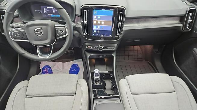 Volvo XC 40 73kWh P6 Recharge Core ! Z Polskiego Salonu ! Faktura Vat !