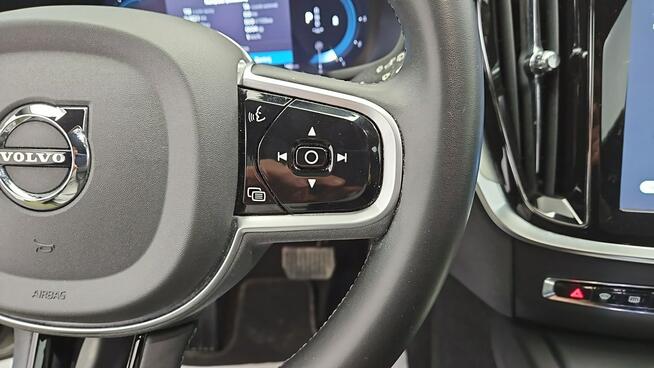 Volvo V60 B4 D Plus Dark aut ! Z Polskiego Salonu ! Faktura Vat !