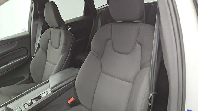 Volvo XC 60 B4 D AWD Core aut ! Z Polskiego Salonu ! Faktura Vat !