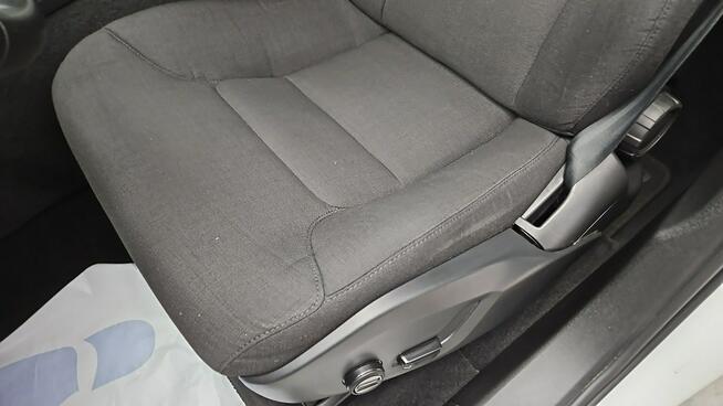 Volvo XC 60 B4 D AWD Core aut ! Z Polskiego Salonu ! Faktura Vat !