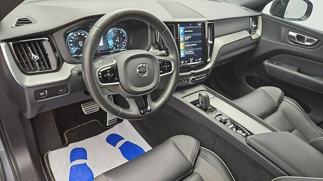 Volvo XC 60 B4 B R-Design aut ! Z Polskiego Salonu ! Faktura Vat !