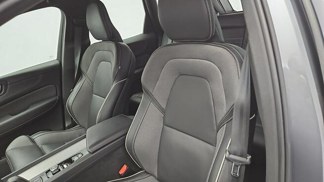Volvo XC 60 B4 B R-Design aut ! Z Polskiego Salonu ! Faktura Vat !