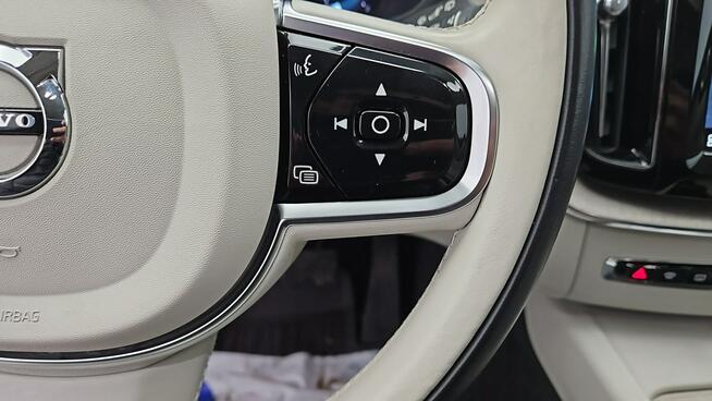 Volvo XC 60 B4 B Plus Bright aut ! Z Polskiego Salonu ! Faktura Vat !