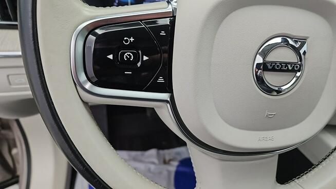 Volvo XC 60 B4 B Plus Bright aut ! Z Polskiego Salonu ! Faktura Vat !