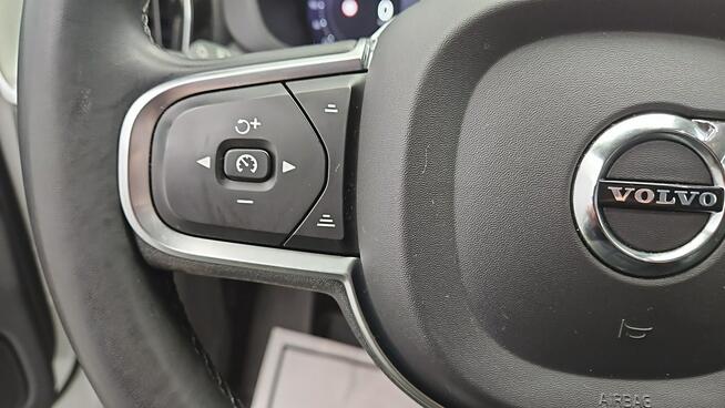 Volvo XC 60 B4 B Core aut ! Z Polskiego Salonu ! Faktura Vat !