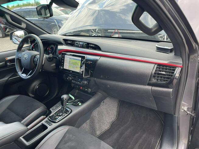 Toyota Hilux GR 4x4 JBL Wyciągarka Klimatronik Podgrzewanie Zabudowa 204KM