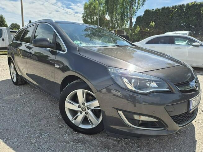Opel Astra Salon* Full wersja* 180KM* Model 2014
