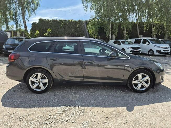 Opel Astra Salon* Full wersja* 180KM* Model 2014
