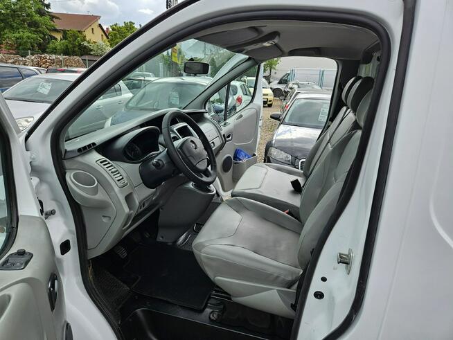 Opel Vivaro Opłacony Zadbany Klima Long Po Serwisie Gotowy Do Pracy