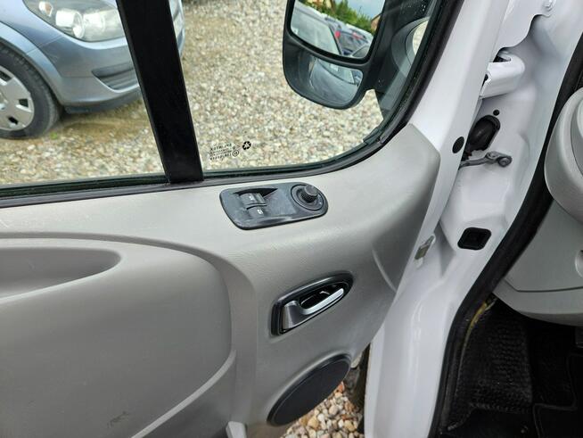 Opel Vivaro Opłacony Zadbany Klima Long Po Serwisie Gotowy Do Pracy