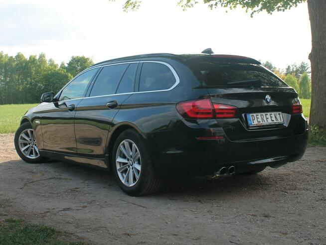 BMW 520 F10 F11 2.0 D 218 KM Automat BIXENON Skóra KAMERY Navi SERWIS Hak !