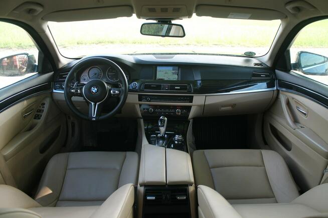 BMW 520 F10 F11 2.0 D 218 KM Automat BIXENON Skóra KAMERY Navi SERWIS Hak !
