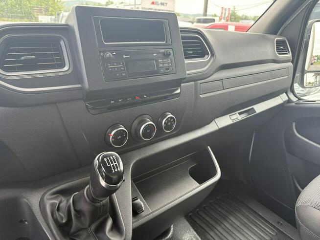 Renault Master kontener niskopodwoziowy niskopodłogowy