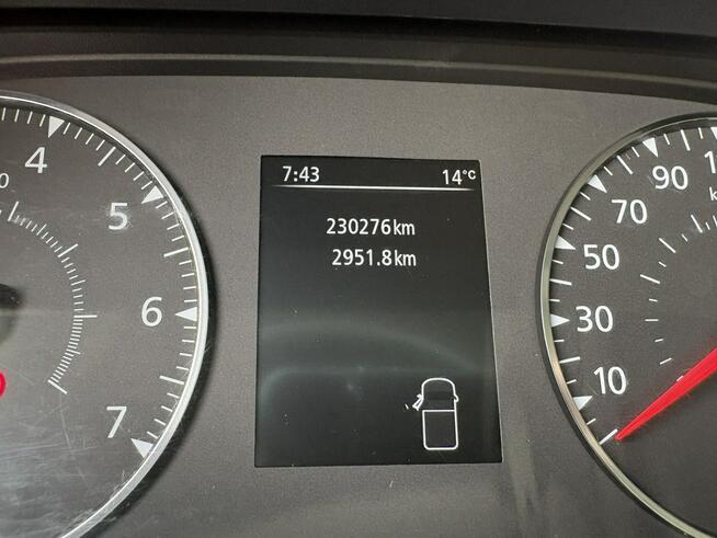 Renault Master kontener niskopodwoziowy niskopodłogowy