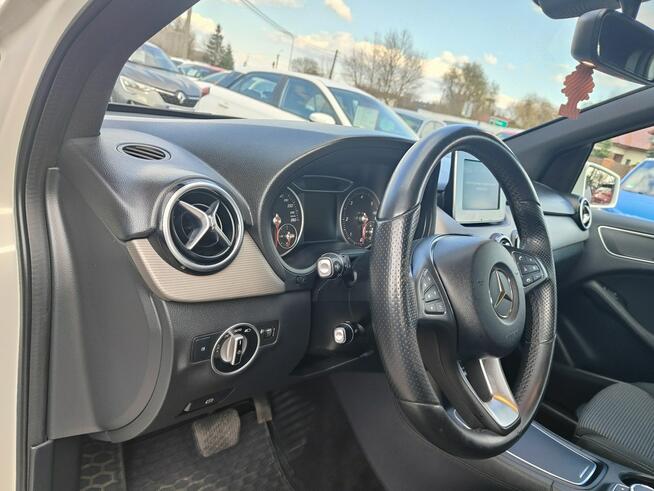 Mercedes B 246 B-180 LIFT 1.5 Cdi 109 KM Automat Zarejestrowany Oryginalny Przebieg