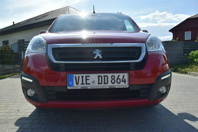 Peugeot Partner 1.6HDI 2018r Klimatronik Navi Oryginał Lakier Tył Drzwi Sprowadzony