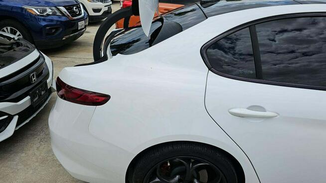 Alfa Romeo Giulia Ti Sport / niski przebieg