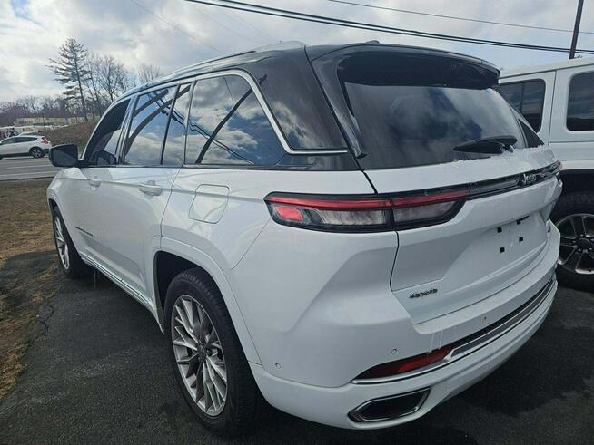 Jeep Grand Cherokee SUMMIT / AWD / niski przebieg / mała szkoda