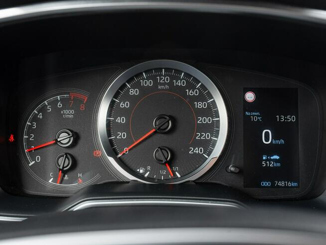 Toyota Corolla WD2247R#1.5 Comfort K.cofania 2 stref klima Salon PL VAT 23%