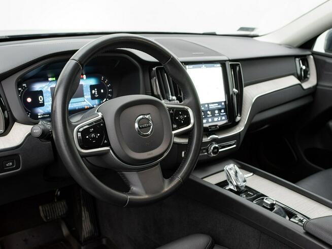 Volvo XC 60 WND6115A#B4 D AWD INSCRIPTION Nawigacja Cz.cof LED Salon PL VAT23%