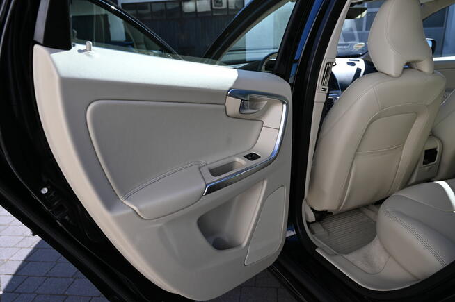 Volvo Xc 60 I 2.0 2017 Ostatni Wypust Perfekcyjny Prywatnie!
