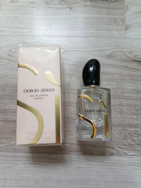 32 x Puste flakony z kartonikami po oryginalnych perfumach