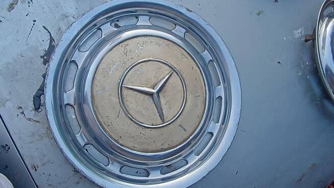 Sprzedam kołpaki Mercedes 123