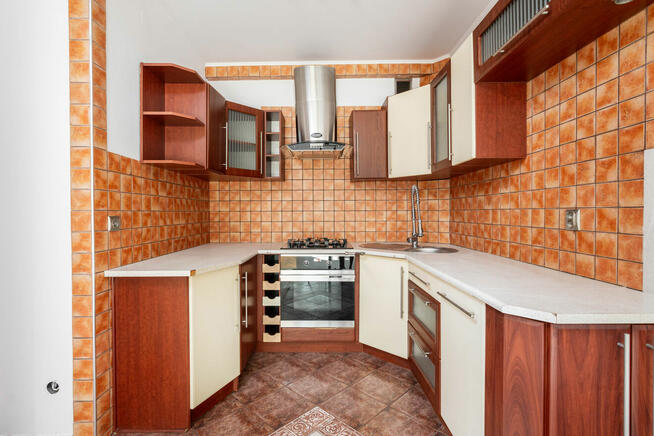 Bezpośrednio 2 pok., klimatyzacja, loggia, miejsce postojowe