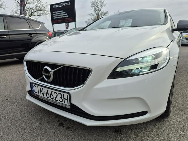 Volvo V40 2.0D 120KM D2