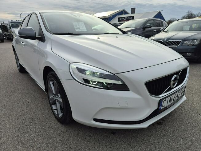 Volvo V40 2.0D 120KM D2
