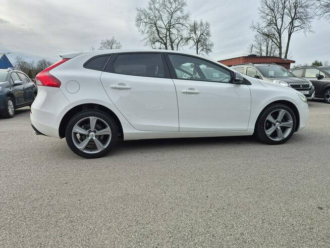 Volvo V40 2.0D 120KM D2