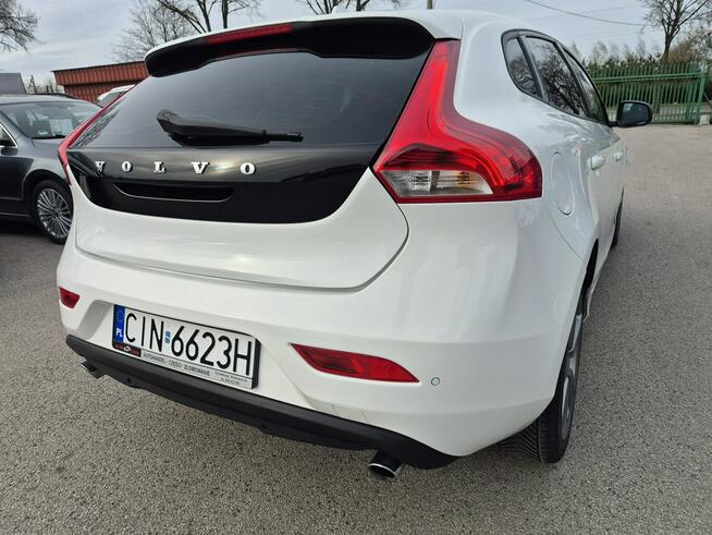 Volvo V40 2.0D 120KM D2