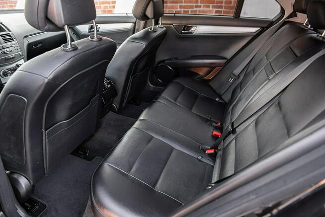 Mercedes C 350 4 Matic C350 CDI Avantgarde ! Full Opcja ! Opłacony !