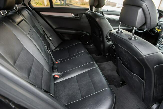 Mercedes C 350 4 Matic C350 CDI Avantgarde ! Full Opcja ! Opłacony !