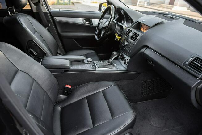 Mercedes C 350 4 Matic C350 CDI Avantgarde ! Full Opcja ! Opłacony !
