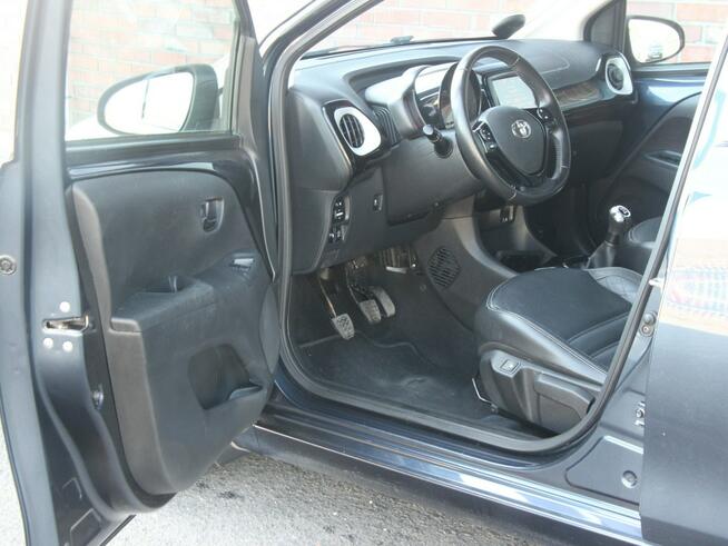 Toyota Aygo Skóra*Klima*GrzFotele*Kamera*PanelDotyk*Esp*Led*Bluet*OgrPrędk*GwarVGS