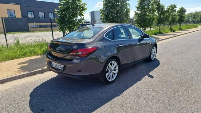 Opel Astra 1.4 Turbo LPG GAZ 124tys km Klima Tempomat Czujniki ISOFIX Piękna