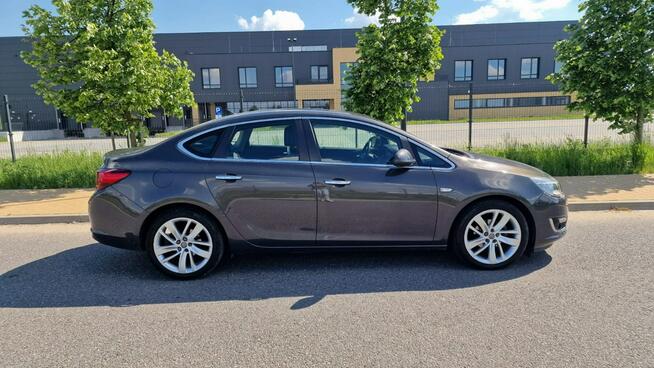 Opel Astra 1.4 Turbo LPG GAZ 124tys km Klima Tempomat Czujniki ISOFIX Piękna