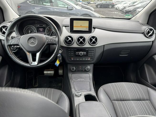 Mercedes B200 156km bixenon NAVI skóra ASYSTENT bezwypadek SERWIS 2014