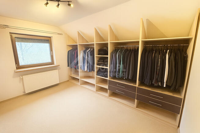 DOM 160 m² Na Działce 2,5 HA Rudki, gm. Szydłów